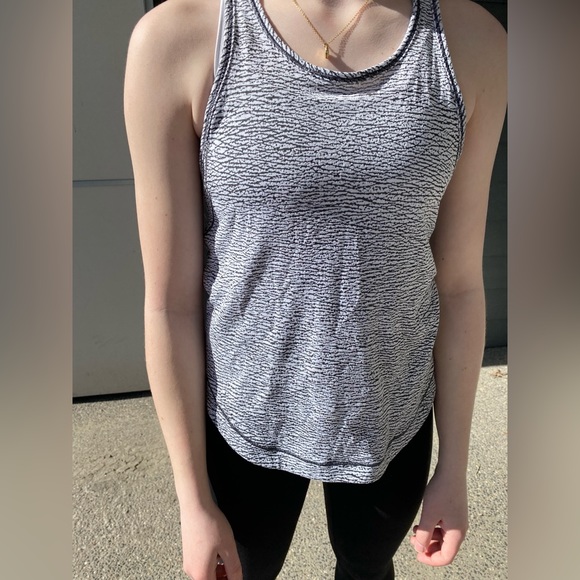 Zebra pattern tank top - Picture 2 of 4